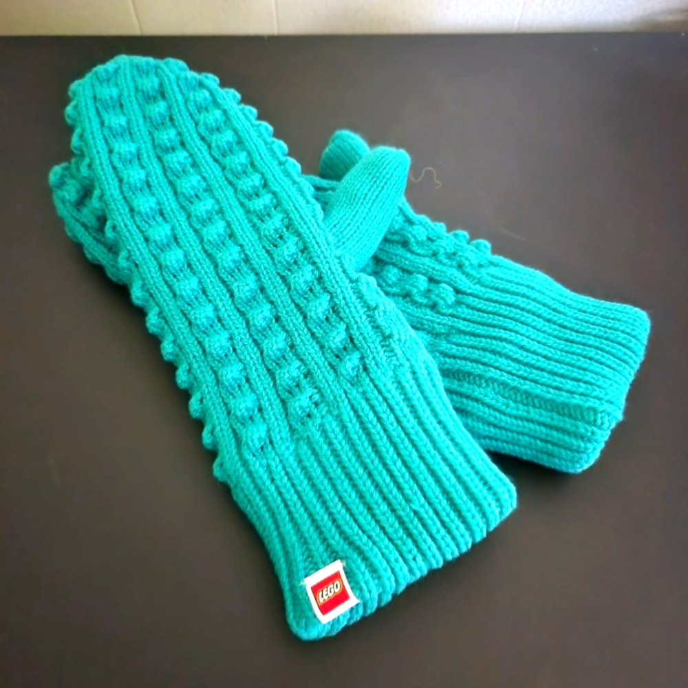 Lego & Target Collab Teal Crochet Style Winter Gloves Mittens One Size